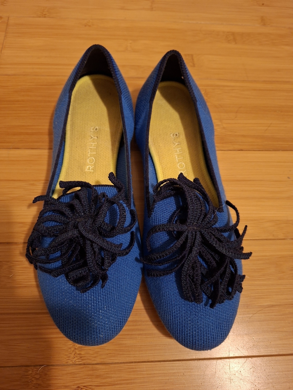 Rothy's Blue Knit Floral/Tassle Accent Ballet Flat, Size 7.5